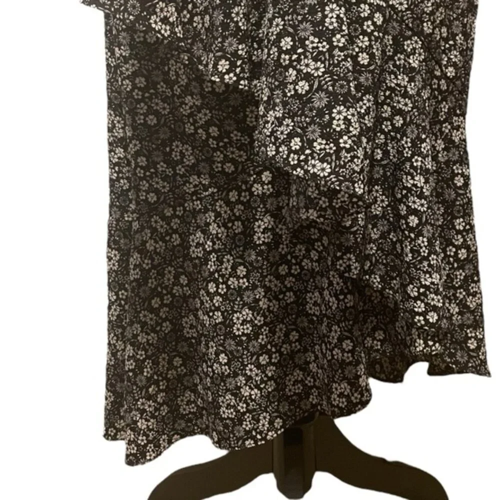 Plus Size Black Floral Flouncy Tiered Wrap Around Dress Tie Ruffles V Neck Sz 2X - Picture 8 of 15